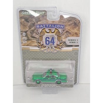 Greenlight 1:64 Batallion 64 5 - Dodge Diplomat 1985 US Air Force Security Police GREEN MACHINE